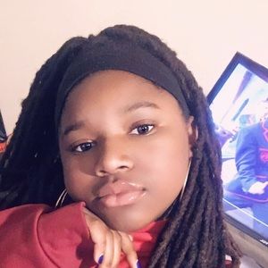 Meet your Posher, Ellen